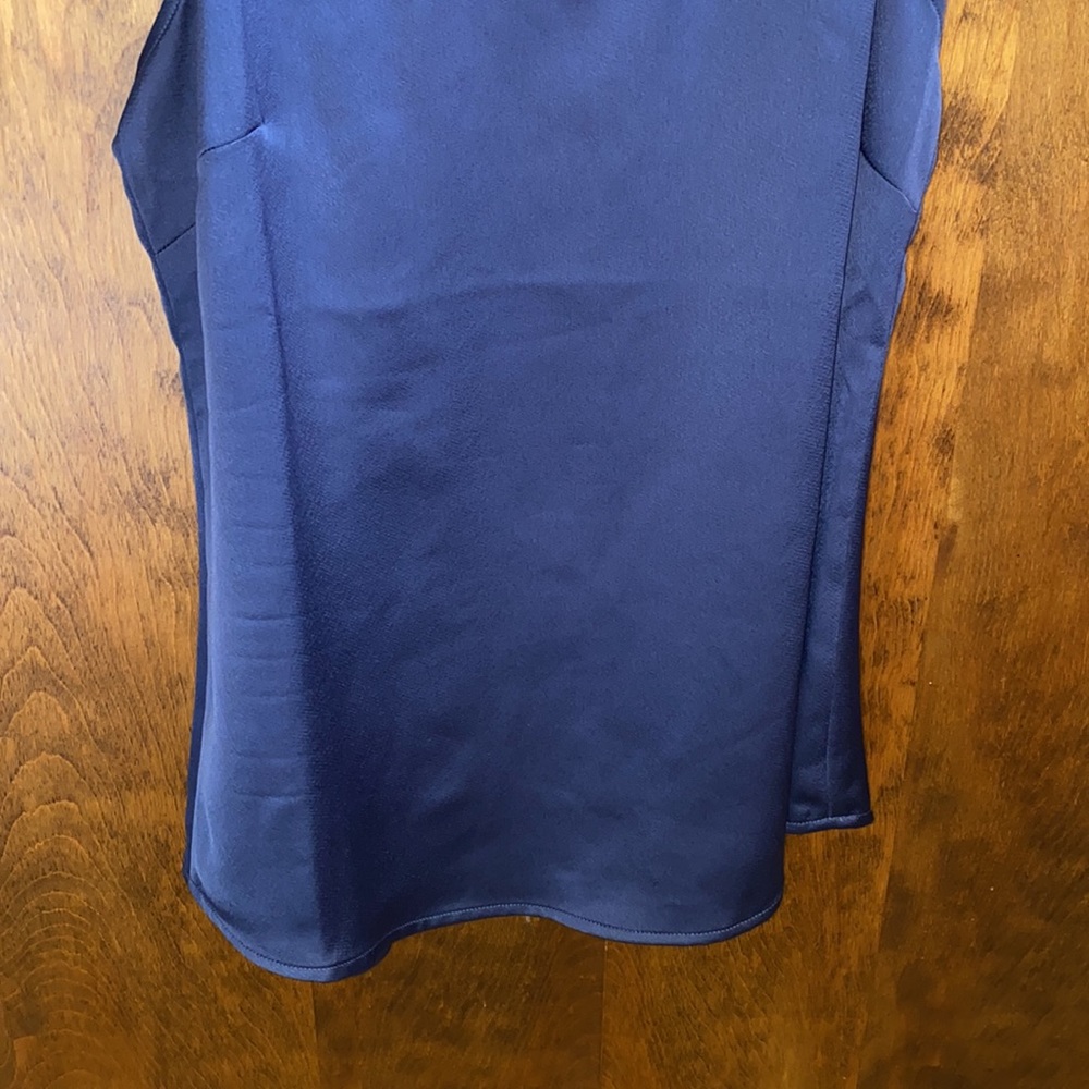 Banana Republic Racerback Shell - Picture 4 of 9